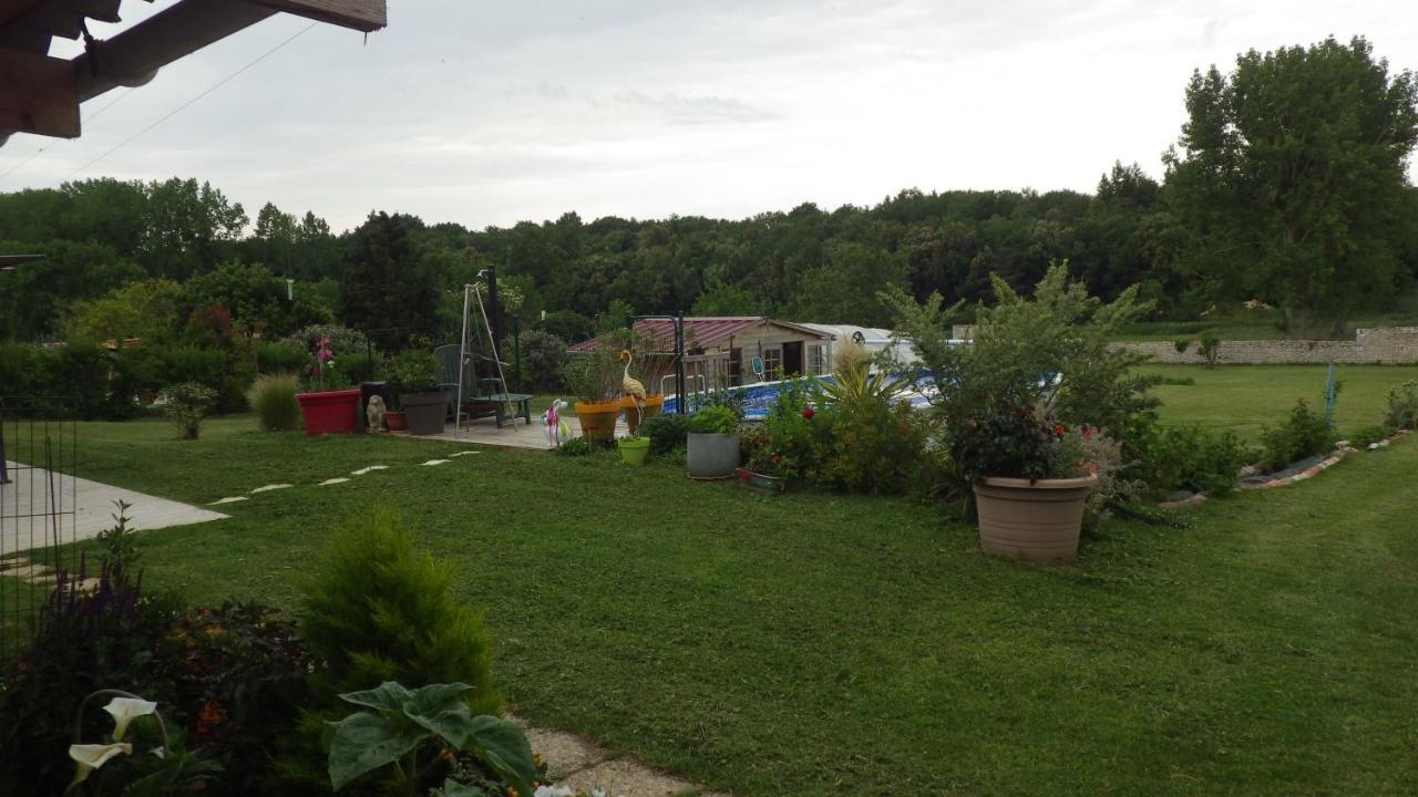Bed and Breakfast Le Logis Du Bouil Champagne  Екстер'єр фото