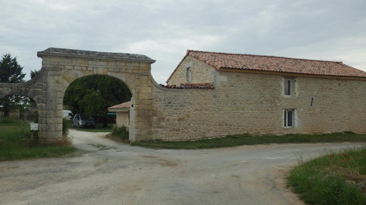 Bed and Breakfast Le Logis Du Bouil Champagne  Екстер'єр фото